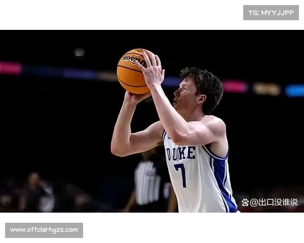 独行侠新秀中锋莱弗利季前赛闪耀表现出色稳获轮换核心位置 独行侠新秀中锋莱弗利季前赛闪耀表现出色稳获轮换核心位置